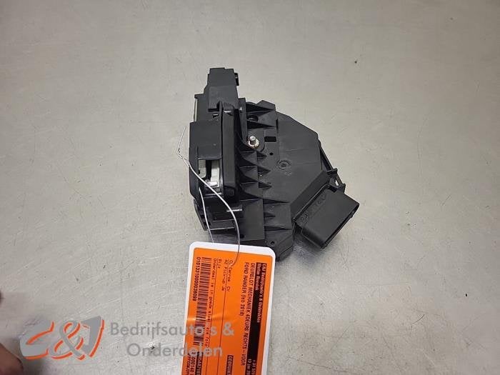 Deurslot Mechaniek 4Deurs rechts-voor van een Ford Ranger, Gebruikt, -, -, Ophalen of Verzenden