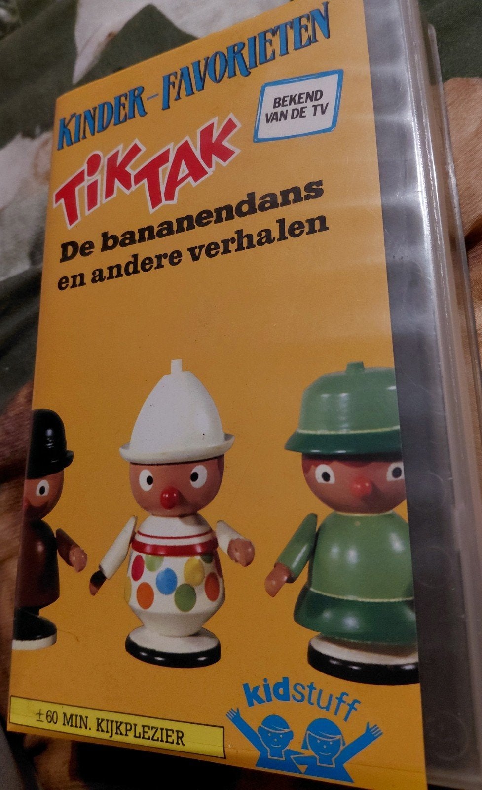 Tik Tak - De Bananendans en andere verhalen VHS, Gebruikt, Alle leeftijden, Kinderprogramma's en -films, Ophalen of Verzenden