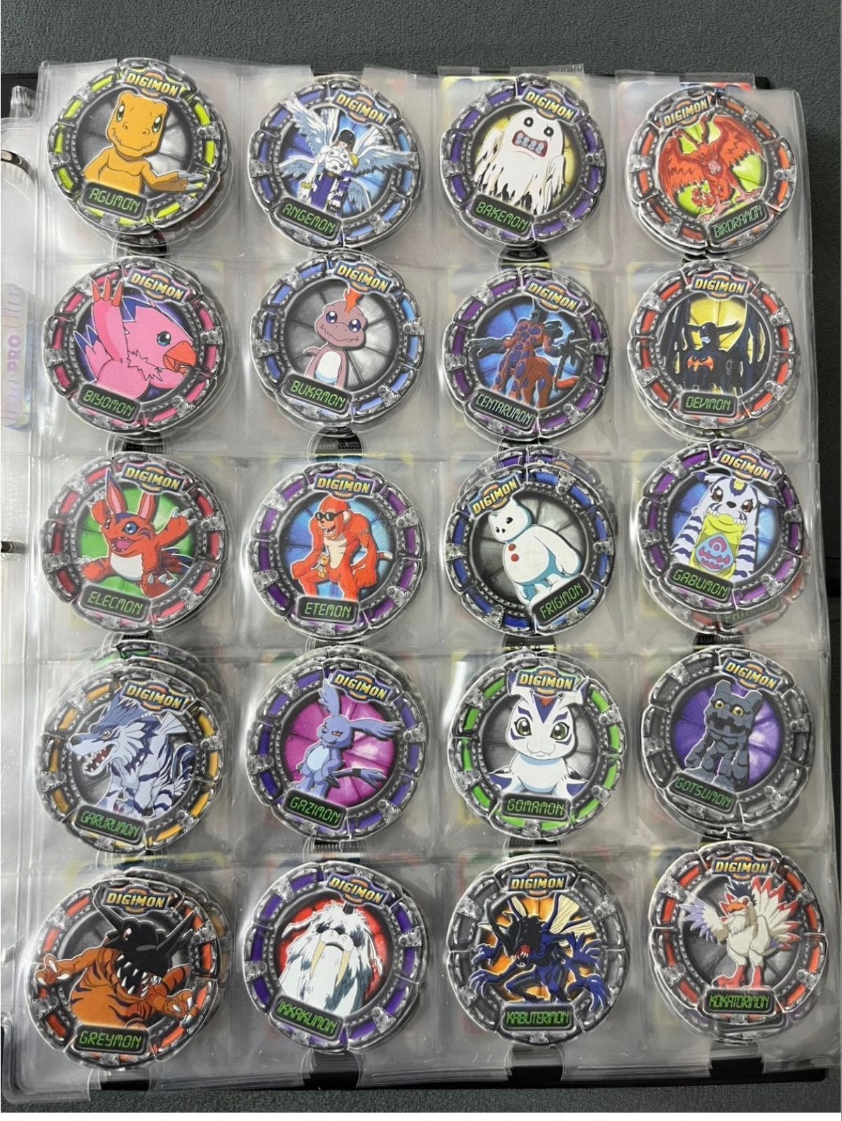 Gezocht: Digimon Flippo's / Taso, Ophalen of Verzenden, Gebruikt