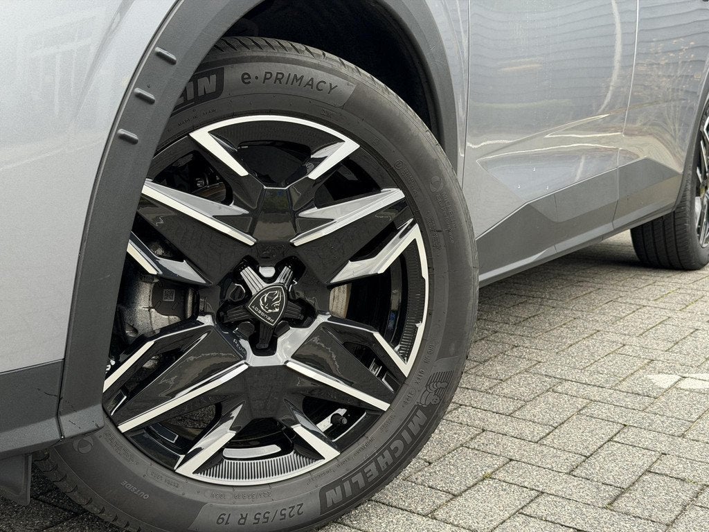 Peugeot 5008 GT 1.2 Hybrid 145PK e-DCS6 Automaat Navigatie,, Auto's, Peugeot, 12 maanden, 136 pk, Gebruikt, 1199 cc