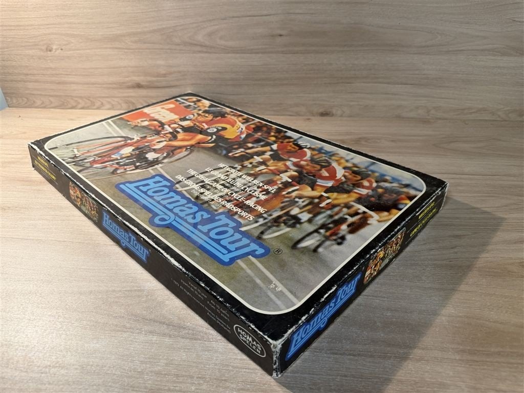Homas tour - het grote wielren spel - s6391, Hobby en Vrije tijd, Gezelschapsspellen | Bordspellen, Verzenden, Zo goed als nieuw