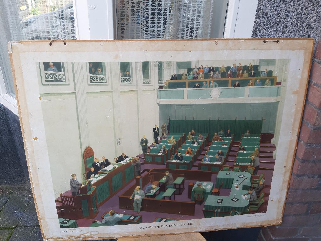 Tweede kamer vergadert, door Rijksspaarbank, antiek, Vintage, Ophalen, Gebruikt, 75 tot 100 cm, Foto of Poster