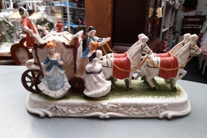 Grote porseleinen koets, Antiek en Kunst, Antiek | Porselein, Ophalen