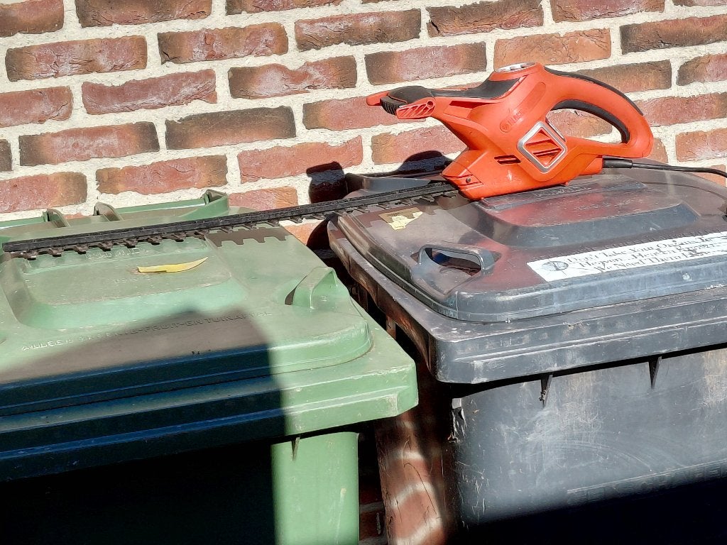 Heggenschaar Black en Decker, Ophalen, Gebruikt, Elektrisch, Black & Decker