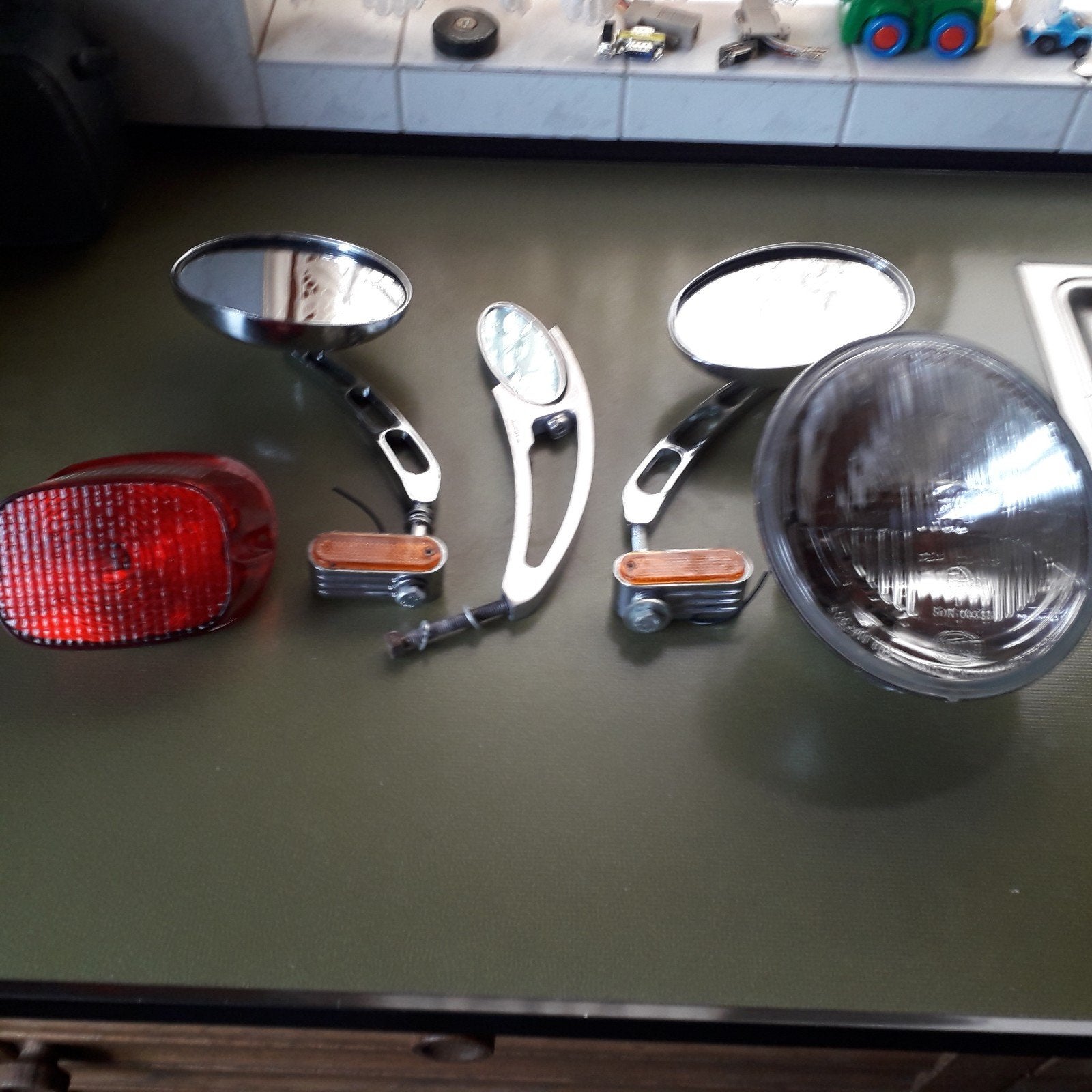 Harley Davidson onderdelen: Koplamp, spiegels, achterlicht, Motoren, Onderdelen | Harley-Davidson, Ophalen
