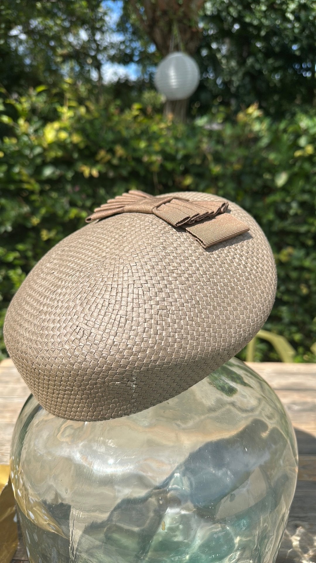Prachtige taupekleurige dop, Ophalen of Verzenden, Zo goed als nieuw, One size fits all