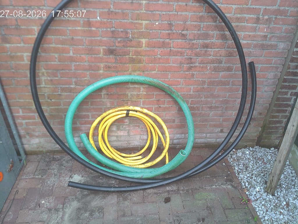 Diverse reststukken zuig- en persslang, Ophalen, Tuinslang