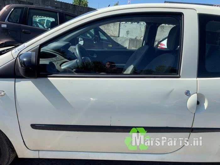 Portier 2Deurs links van een Renault Twingo (OVENR), Gebruikt, -, -, Ophalen of Verzenden
