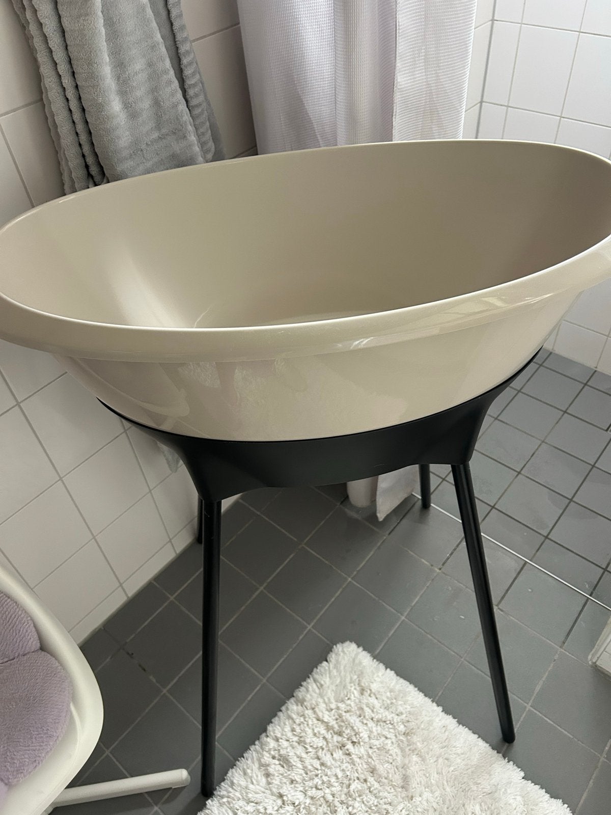 Babybadje met standaard, Kinderen en Baby's, Ophalen of Verzenden, Gebruikt, Badje