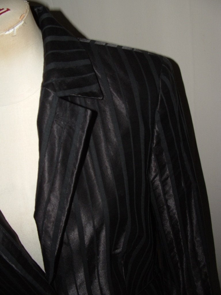 White mantelpak - rok met blazer maat 42 valt als maat 40, Maat 38/40 (M), Kostuum of Pak, Zwart, Ophalen of Verzenden