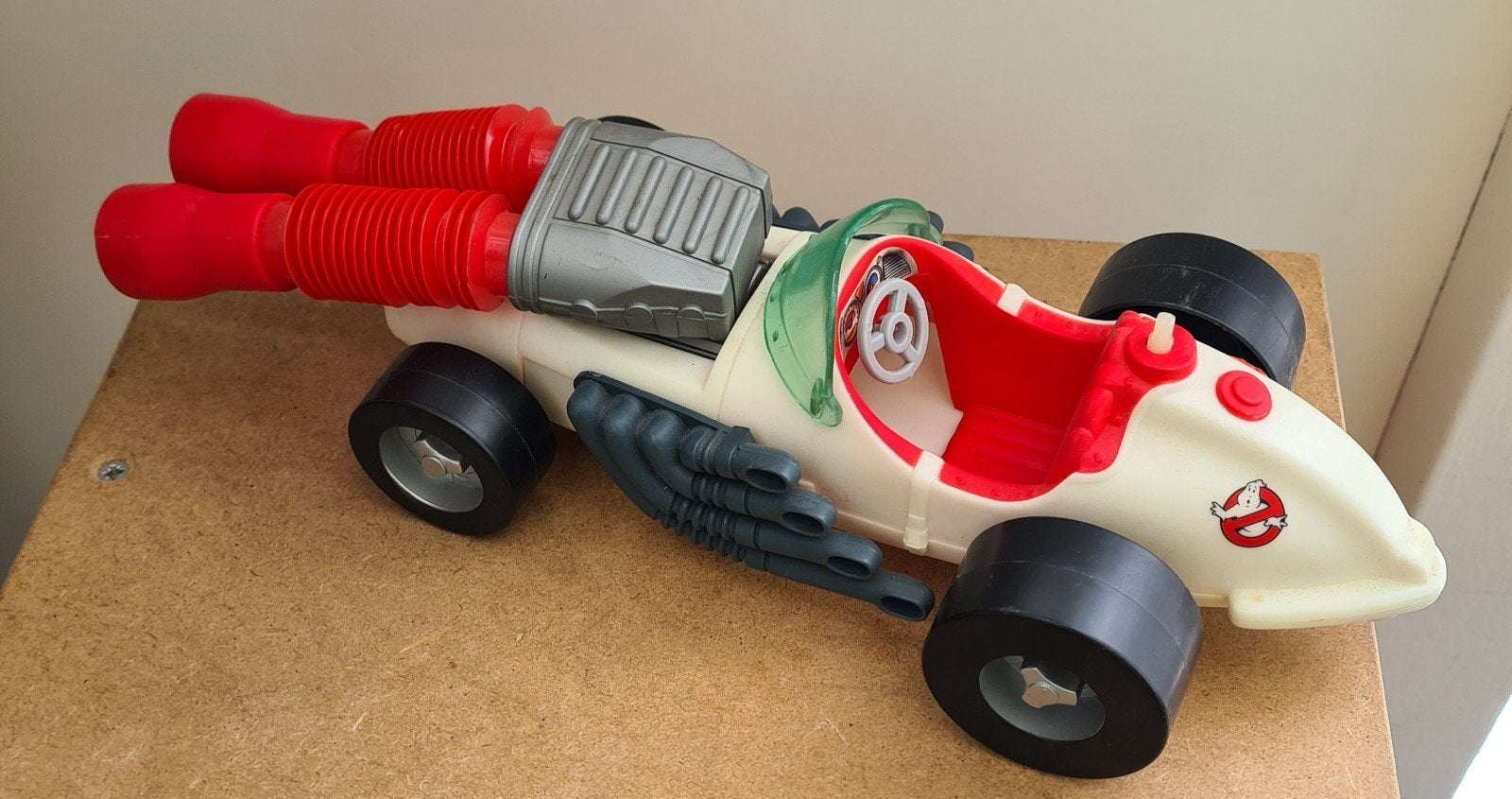 vintage GHOSTBUSTERS auto 1989 Kenner Columbia pictures, Ophalen of Verzenden, Gebruikt, Film, Actiefiguur of Pop