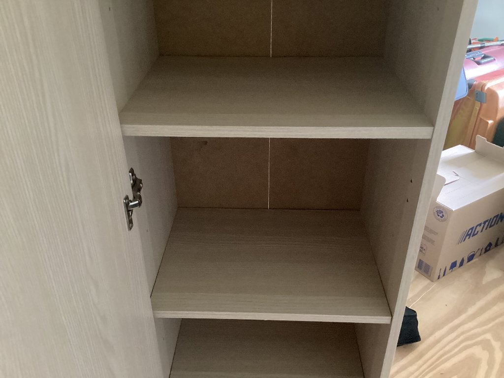 Kast, Ophalen, Met deur(en), Zo goed als nieuw, Modern