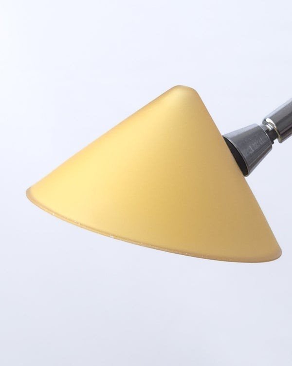 Gezocht: zachtgele lampenkapjes voor Pola designlamp, Ophalen