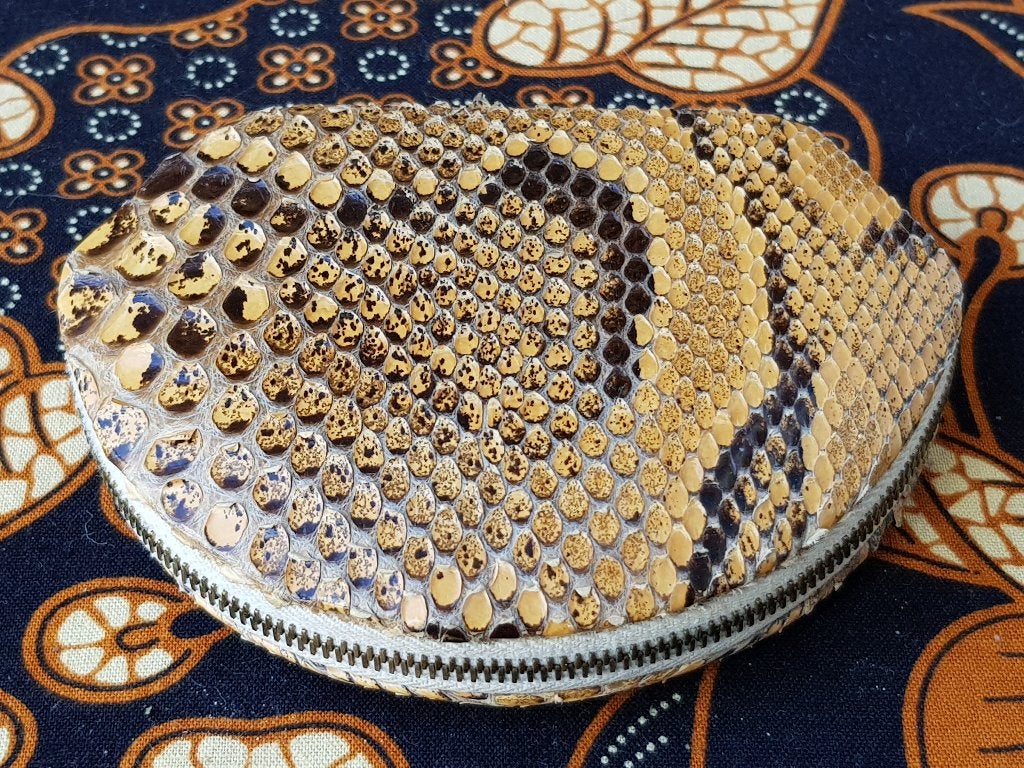 Mooie oude complete vintage compact met slangenleer 11 cm., Ophalen of Verzenden
