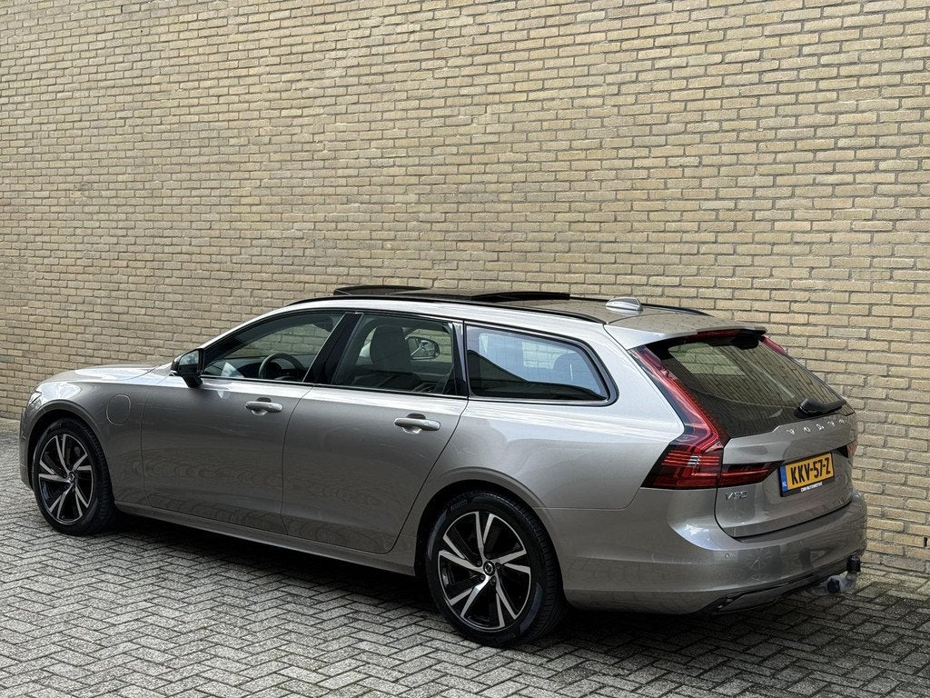 Volvo V90 2.0 T6 340pk AWD Recharge | Panoramadak | 360 came, Auto's, Volvo, Euro 6, 4 cilinders, 1969 cc, 340 pk