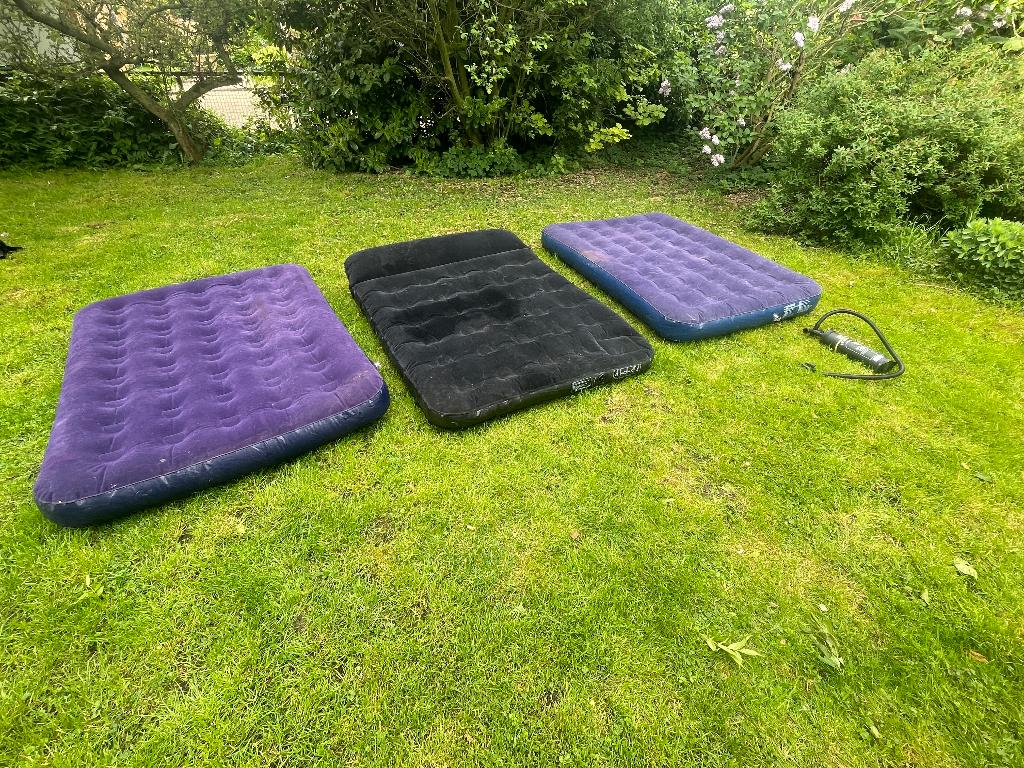 3 luchtbedden, Ophalen, Gebruikt, 2-persoons