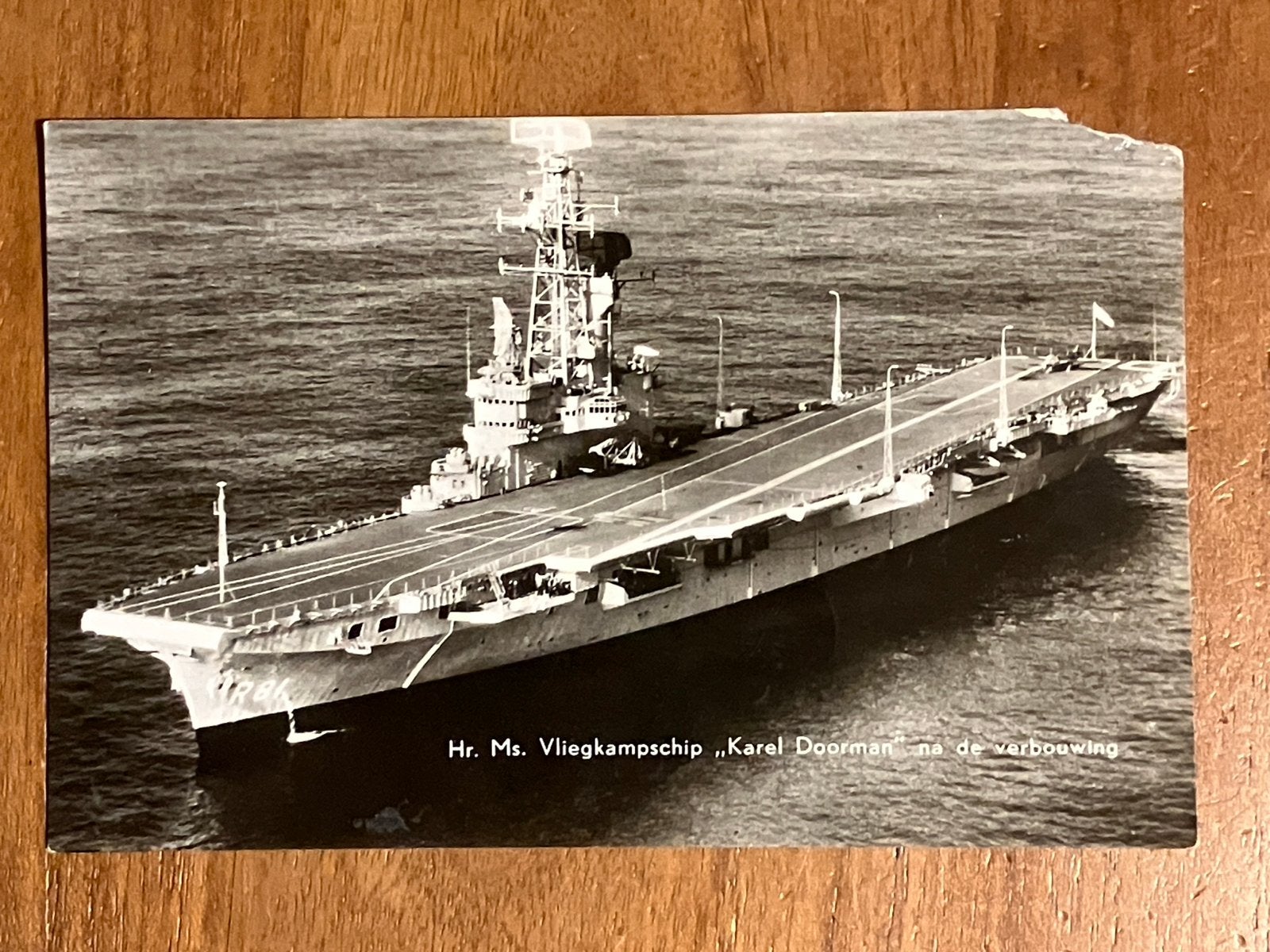 Huisduinen 1961. Hr. Ms. Vliegkampschip Karel Doorman, Verzamelen, Militaria | Algemeen, Ophalen of Verzenden, Marine, Nederland