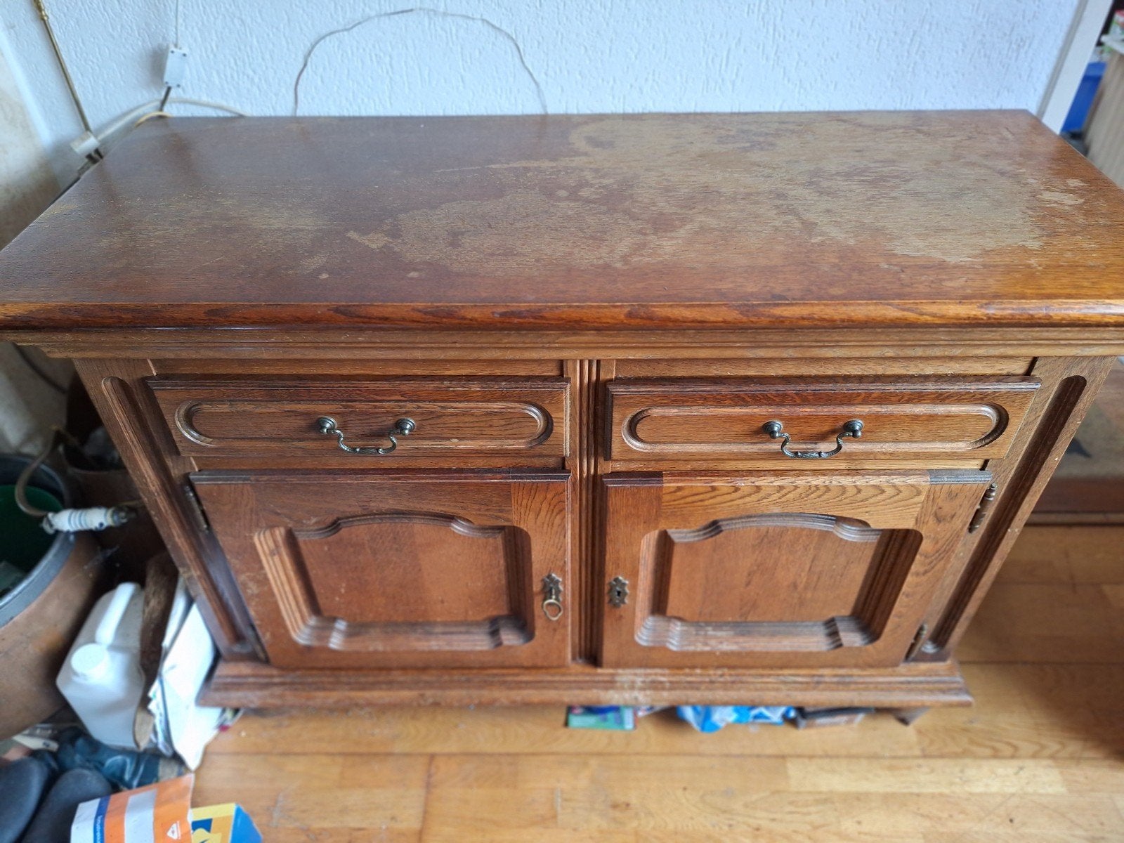 GRATIS: Vintage houten dressoir met lades en deuren, Antiek en Kunst, Ophalen