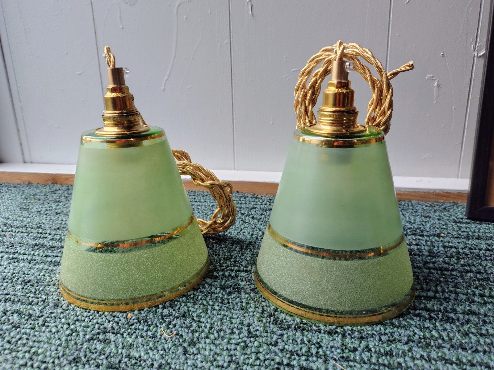 Zeldzaam Paar Art Deco Hanglampen - Groen Gezandstraald Glas, Ophalen of Verzenden