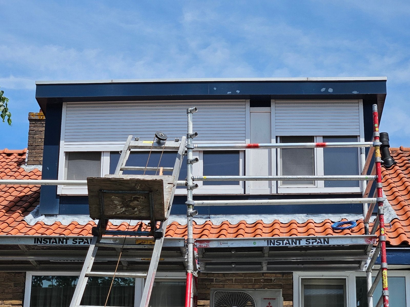 2 x Elektrische buiten rolluiken (Simu), Ophalen, Gebruikt, 200 cm of meer, Elektrische bediening