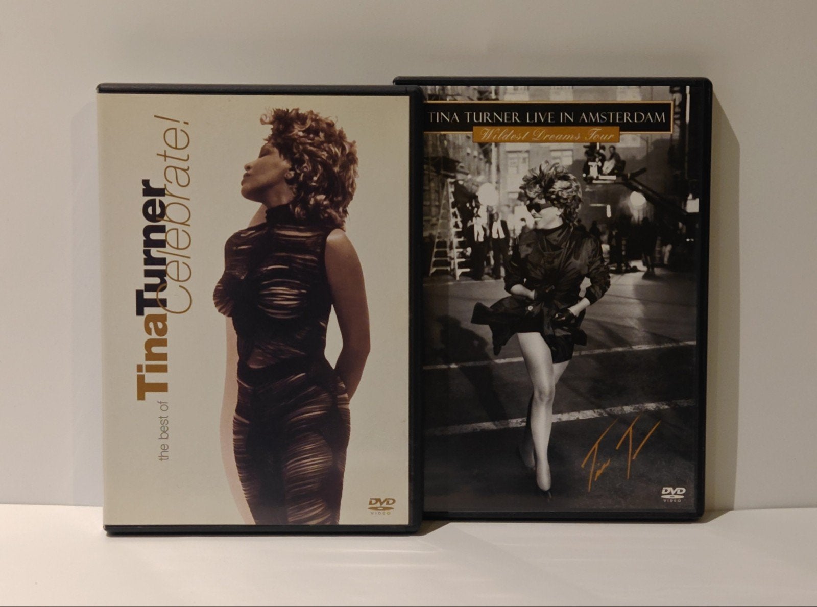 Tina Turner DVD‑Set Celebrate! Live Amsterdam Wildest Dreams, Alle leeftijden, Ophalen of Verzenden, Zo goed als nieuw