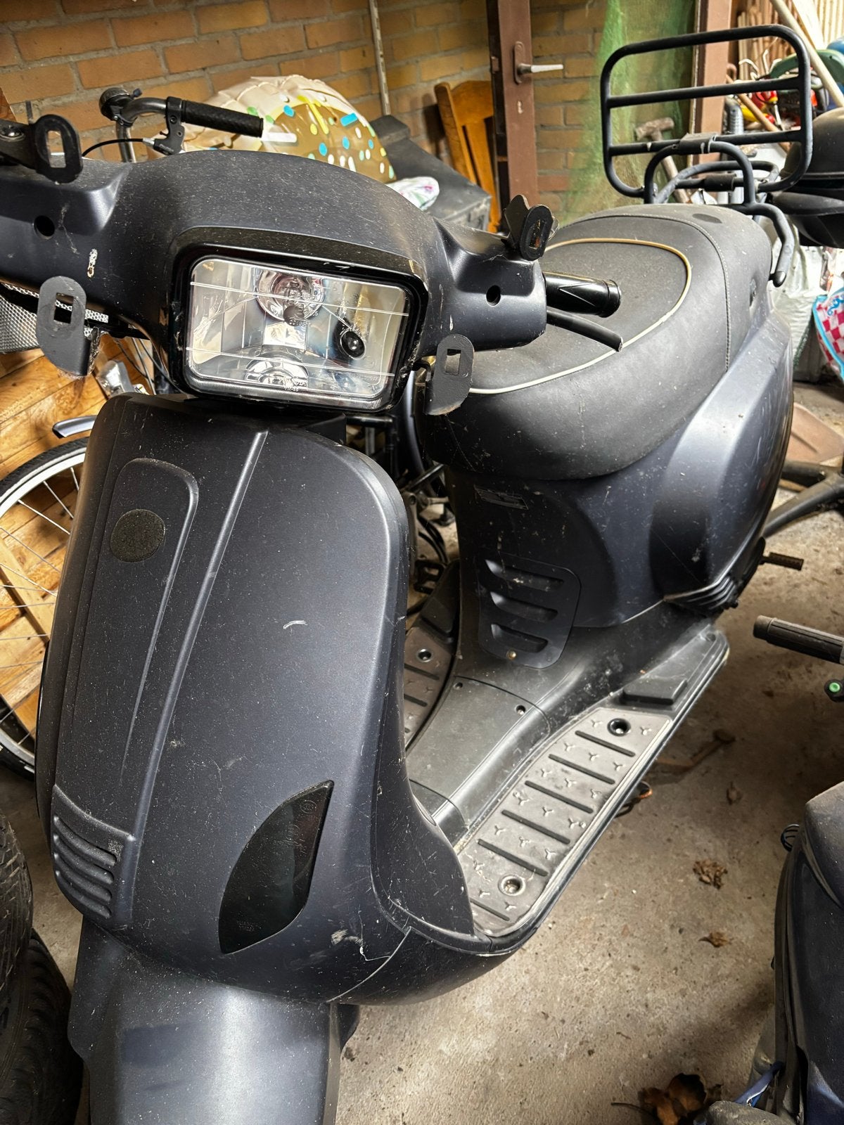 Gebruikte scooter - opknapper, Ophalen, Gebruikt, Benzine