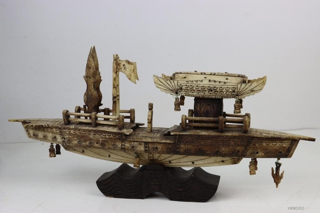 Oude chinese boot been, Ophalen