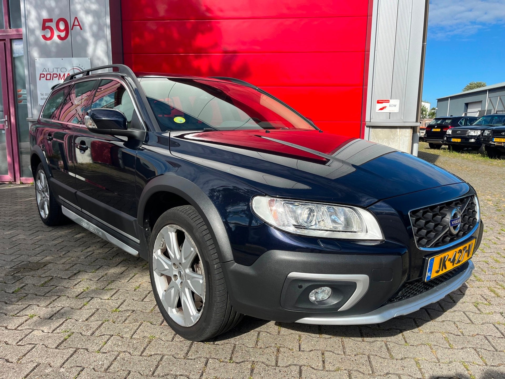 Volvo XC70 2.0 D4 181pk FWD Polar+ Automaat / Trekhaak / 19", Blauw, XC70, Diesel, Automatische klimaatregeling