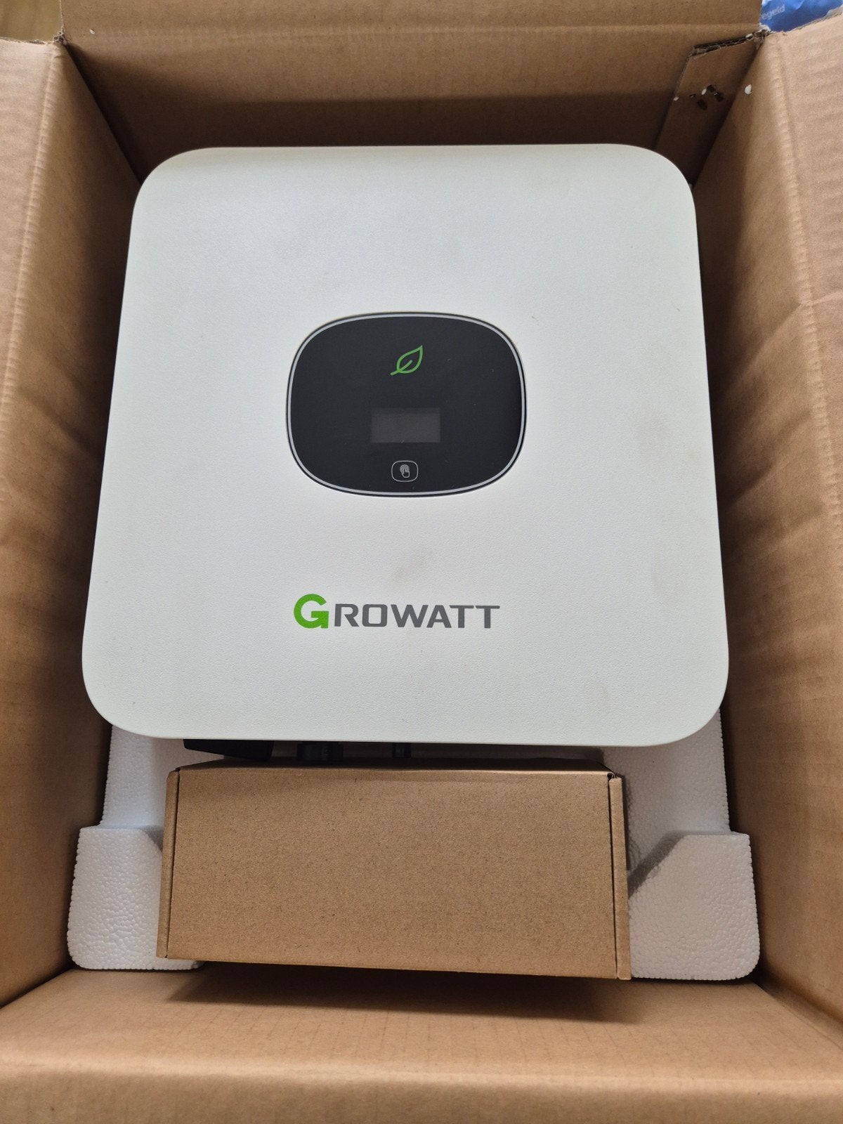 Growatt MIC 1500 TL-X, Ophalen, Zo goed als nieuw, Overige typen, 200 wattpiek of meer