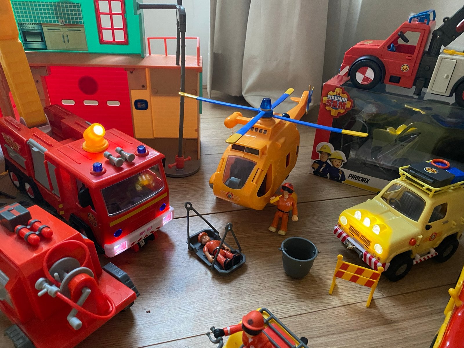 Grote Brandweerman Sam Speelset met Voertuigen en Figuren, Ophalen, Gebruikt, Jongen of Meisje