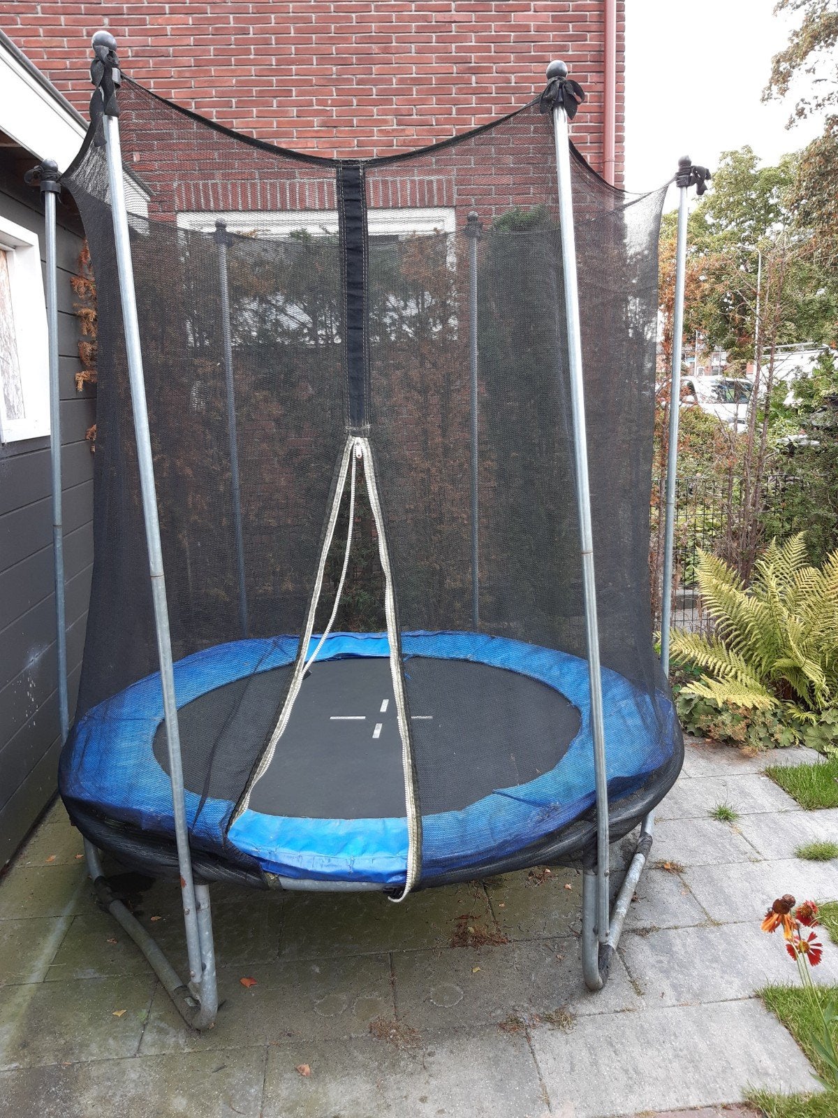 Gratis compacte trampoline 1,80 m, Kinderen en Baby's, Ophalen, Gebruikt