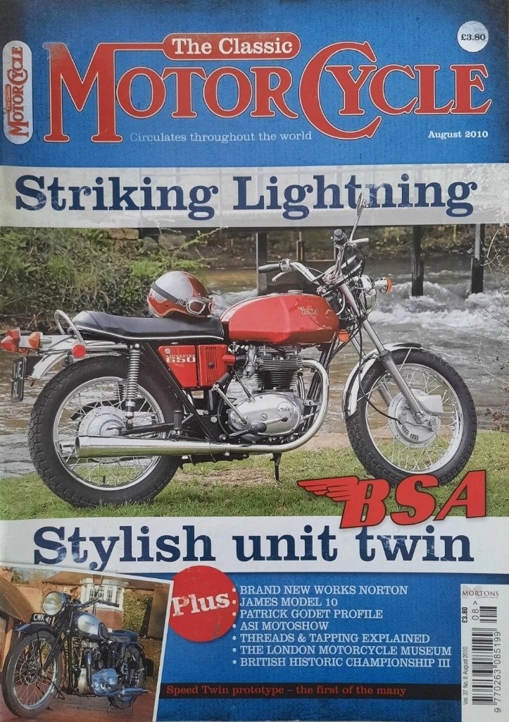 The Classic Motorcycle augustus 2010, Boeken, Verzenden, Gelezen
