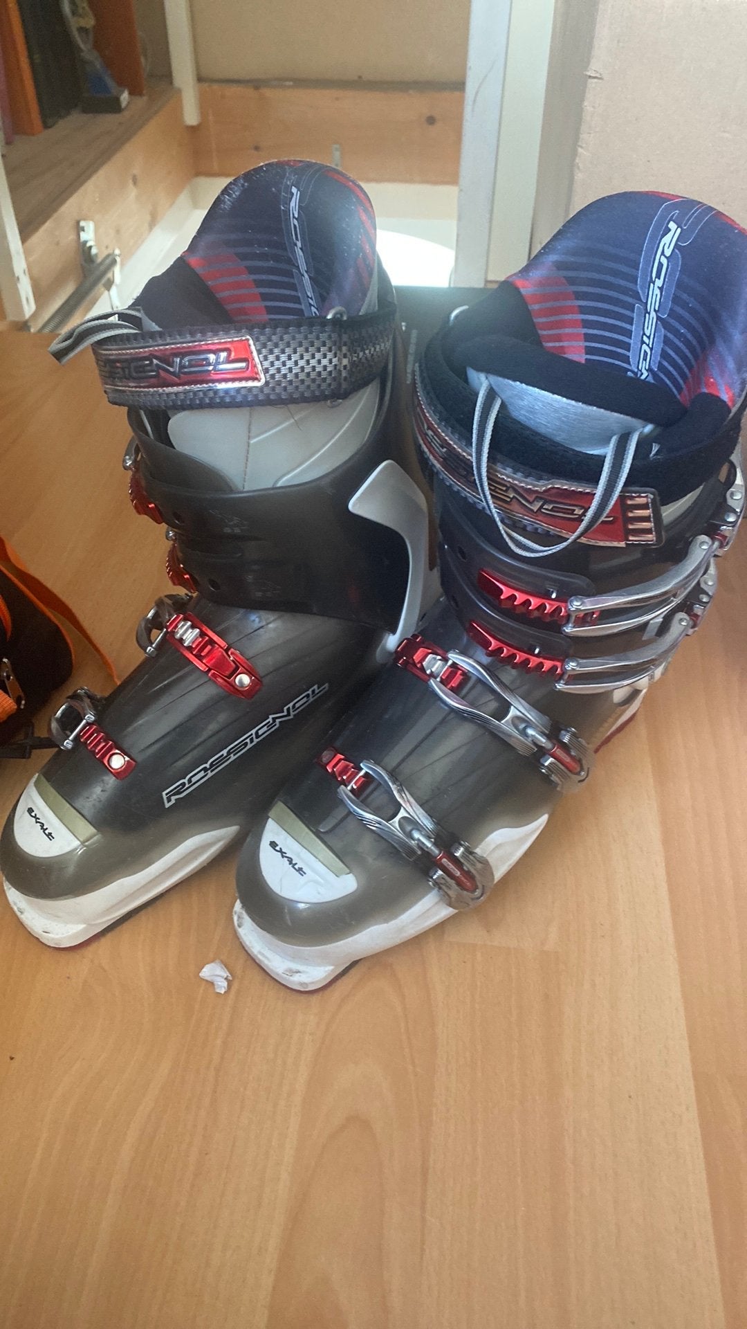 Rossignol exalt skischoenen schoenmaat 43, 160 tot 180 cm, Rossignol, Schoenen, Ophalen of Verzenden