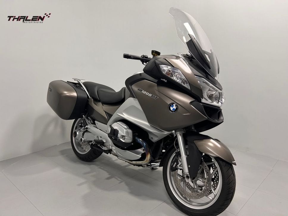 BMW R 1200 RT DOHC  (bj 2011) 17800 km, 2 cilinders, Motorrijbewijs A, Bedrijf, Meer dan 35 kW