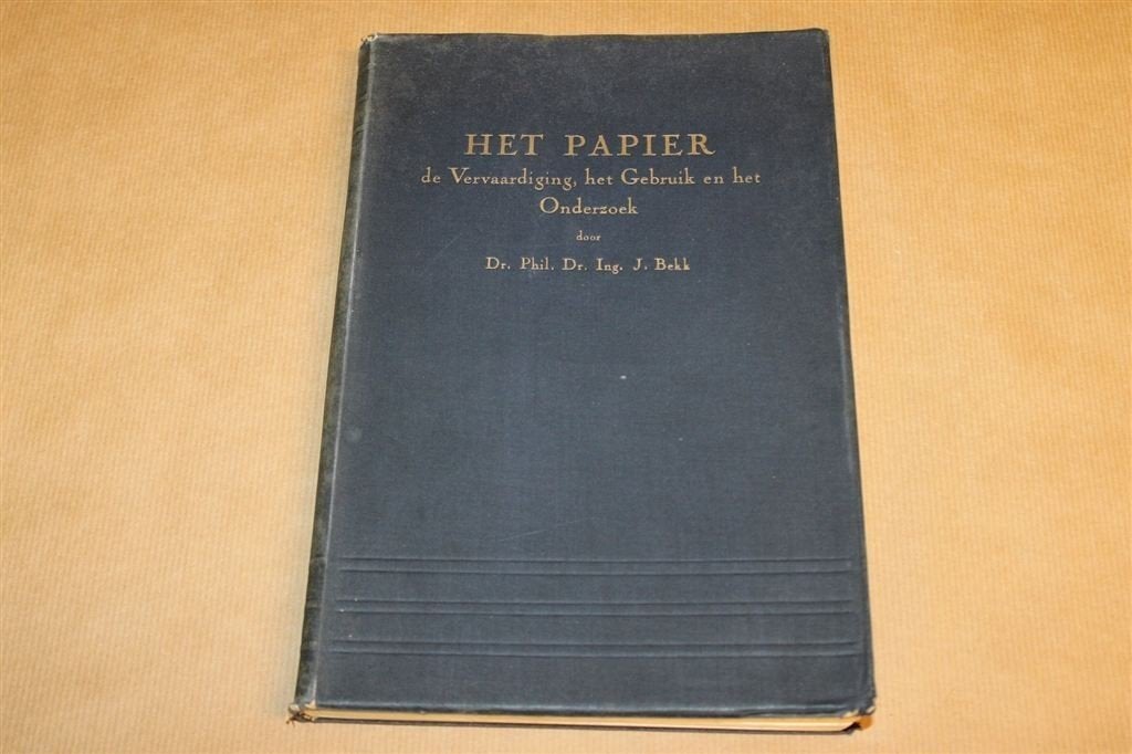 Het Papier — Vervaardiging en Gebruik [1942], Ophalen of Verzenden, Gelezen