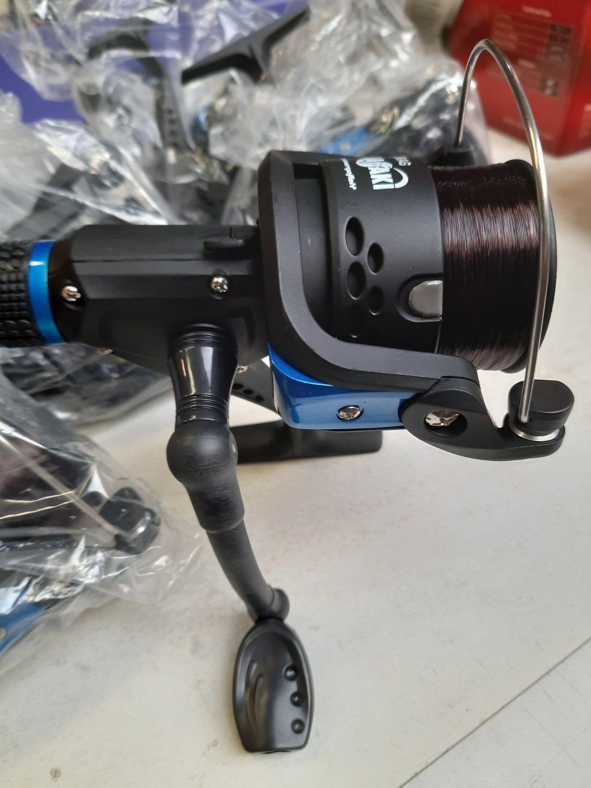 Partij van 8 kamasaki thunder werpmolens. Incl. Nylon, Molen, Nieuw, Ophalen of Verzenden, Kamasaki