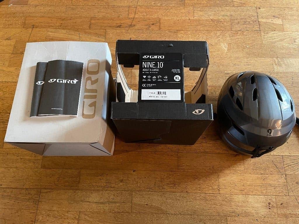 Wintersporthelm Giro Nine.10 in Nieuwstaat, Sport en Fitness, Overige typen, Zo goed als nieuw, Skiën, Minder dan 100 cm