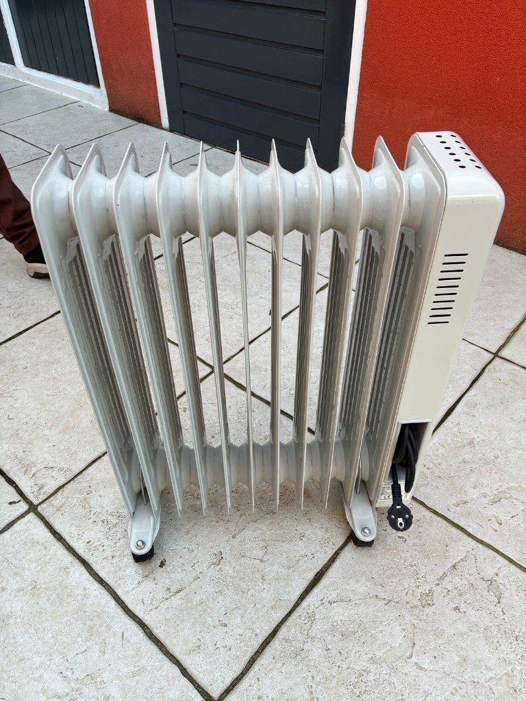 Oliegevulde radiator Tarrington House, Ophalen, 30 tot 80 cm, Gebruikt, Radiator