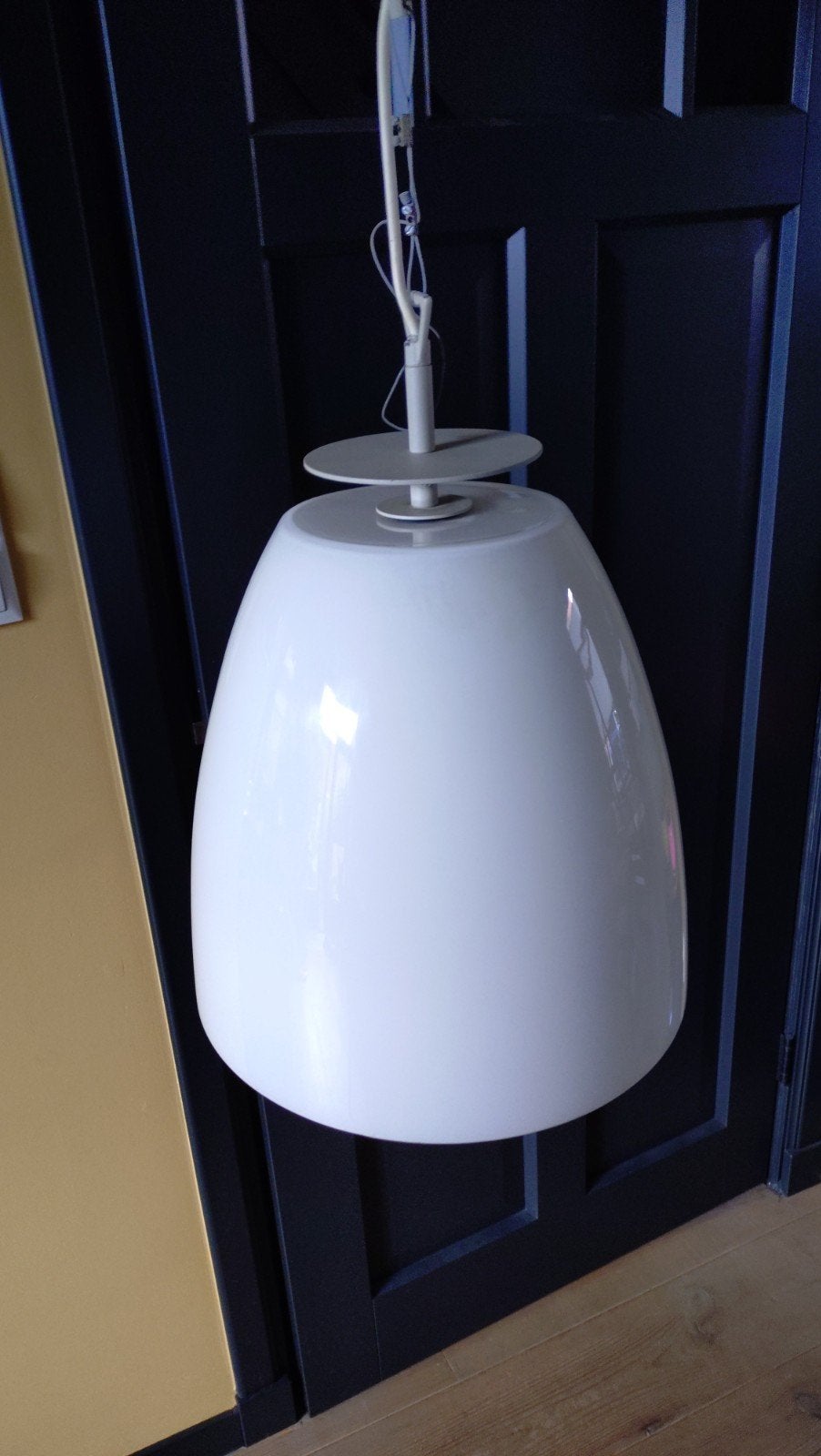industriële hanglamp, metaal en witte glazen kap, Ikea t9430, Ophalen, E27 (groot), Zo goed als nieuw, Glas