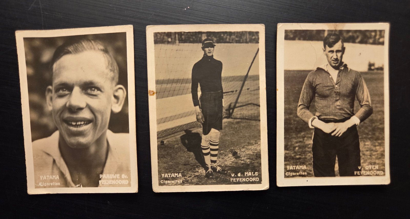 3 OUDE VOETBAL VERZAMEL PLAATJES YATAMA FEIJENOORD 1932, Verzamelen, Ophalen of Verzenden