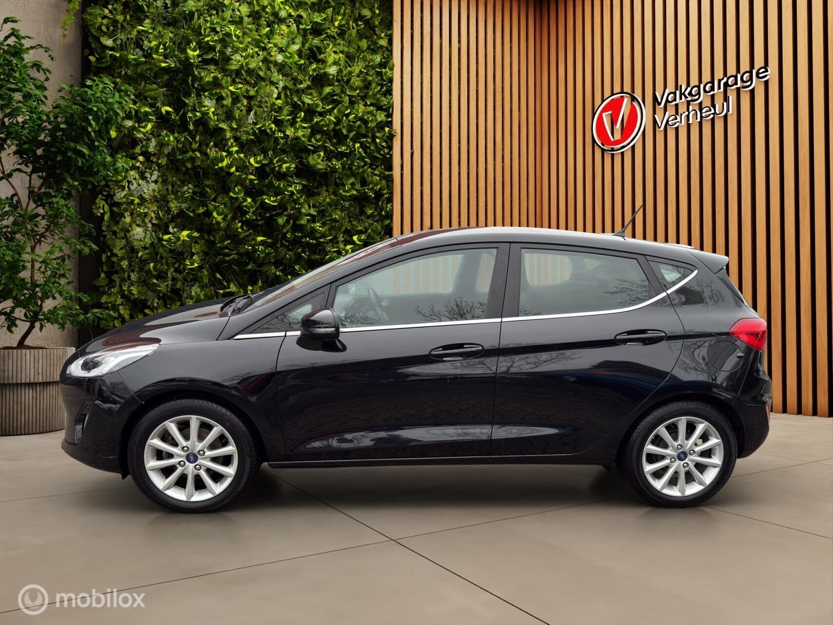 Ford Fiesta 1.0 EcoBoost Titanium 101PK ✅5Drs ✅Boekjes, Auto's, Dealer onderhouden, 101 pk, Gebruikt, Euro 6