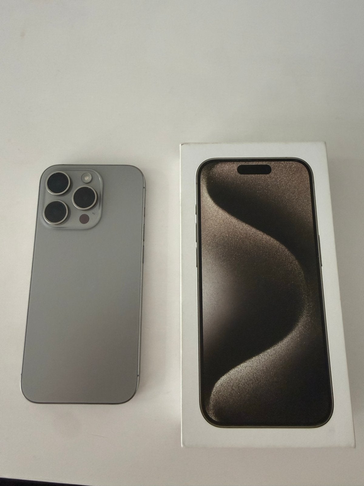 Apple iPhone 15 Pro - Zo goed als nieuw, Telecommunicatie, Mobiele telefoons | Apple iPhone, 128 GB, 78 %, Ophalen of Verzenden