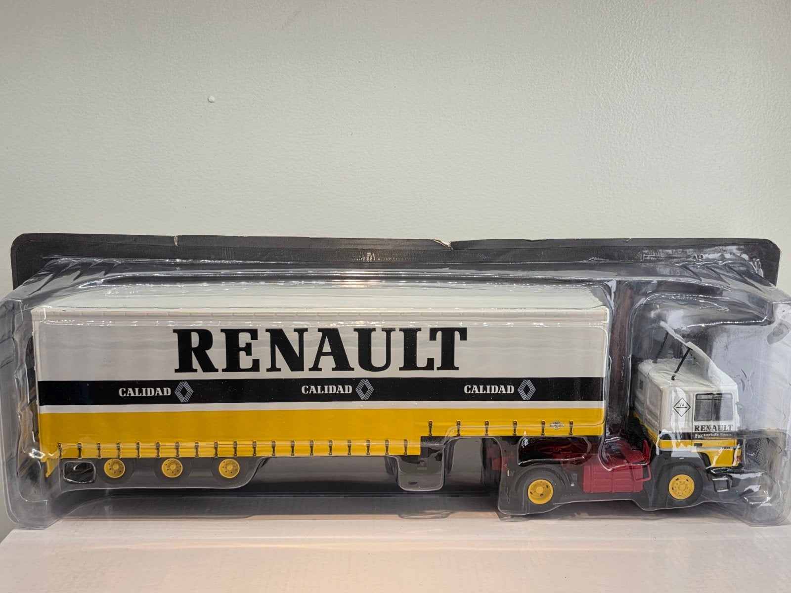 RENAULT D 38T 1983 RENAULT FASA 1:43 SALVAT IXO, Overige merken, Ixo, Auto, Nieuw