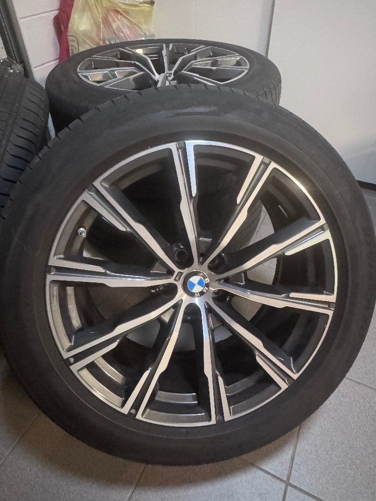 Velgen BMW X5-G05 740M breedset 20 inch met Pirelli RFT zgan, Auto-onderdelen, Banden en Velgen, Ophalen, Velg(en), 275 mm, Nieuw