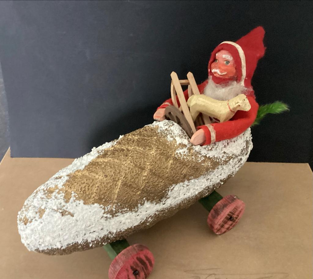 Antieke kerstman in auto, Ophalen of Verzenden