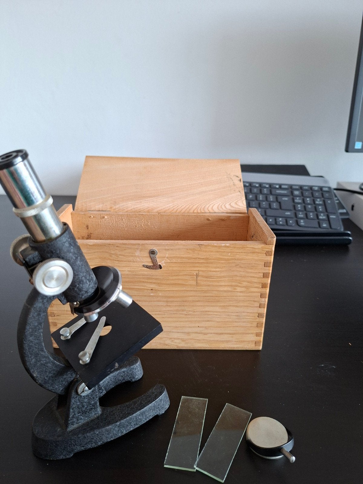 Vintage C.O.C. Microscoop met Houten Kistje, Ophalen of Verzenden, Minder dan 400x