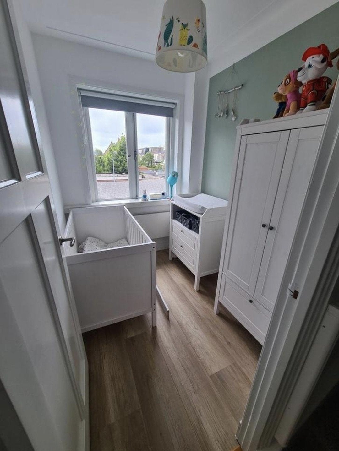 Complete babykamer IKEA: ledikant, commode, kledingkast, Kinderen en Baby's, Kinderkamer | Complete kinderkamers, Ophalen, Zo goed als nieuw