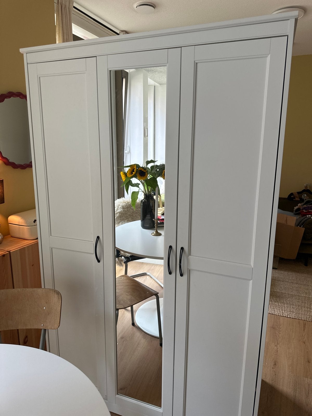 Gratis IKEA SONGESAND kledingkast, Gebruikt, 100 tot 150 cm, Ophalen of Verzenden, Overige houtsoorten