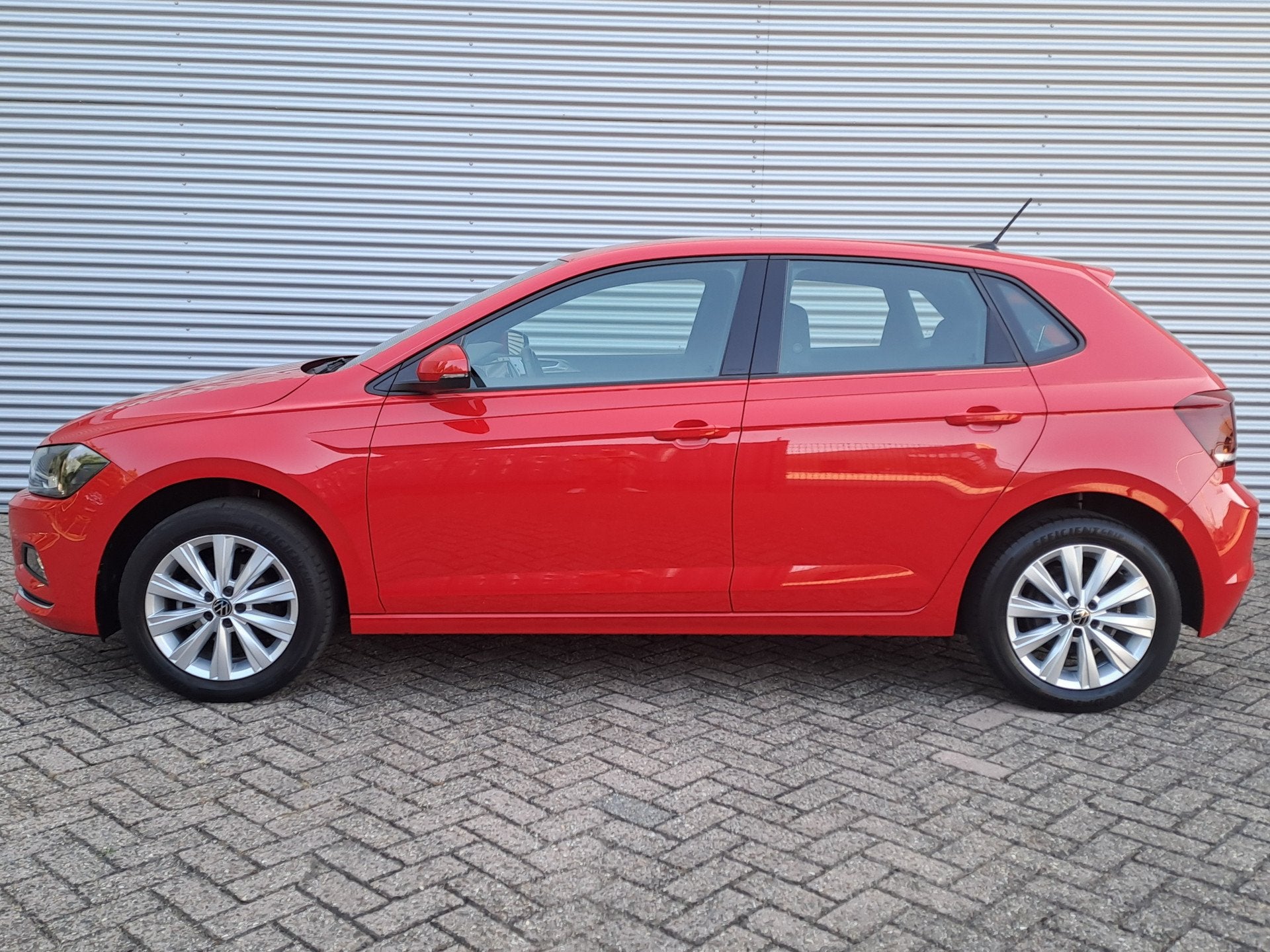 Volkswagen Polo 1.0 TSI Highline ECC | LM Velgen | Bluetooth, Voorwielaandrijving, 12 maanden, Gebruikt, Euro 6