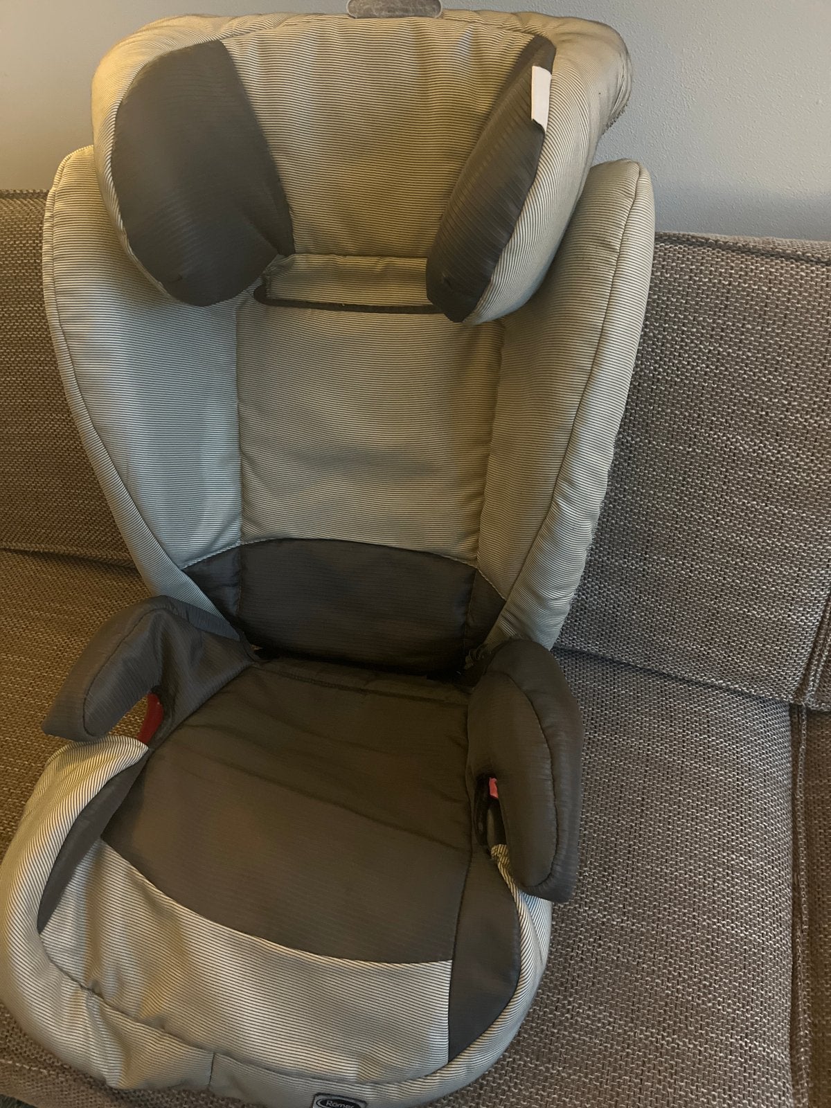 Gebruikt autostoeltje - Veilig en Comfortabel, Kinderen en Baby's, Ophalen, Romer, 15 t/m 36 kg, Zijbescherming